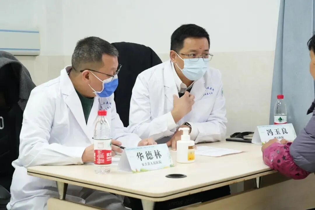 “名医下乡”浙江安吉行，16位专家开展义诊、带教公益活动
