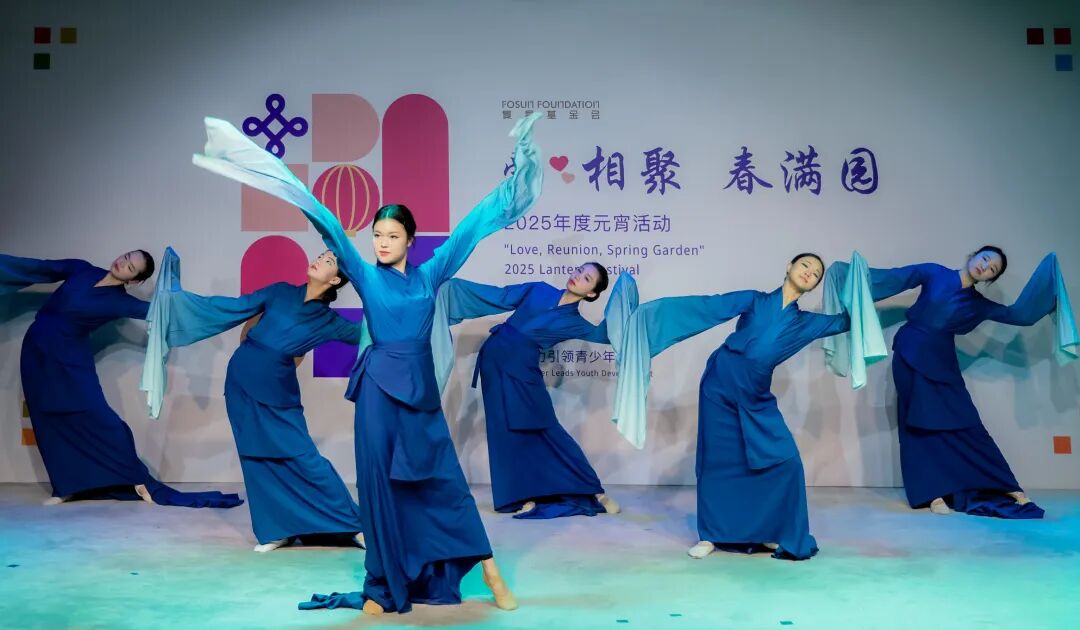 “创作这首歌用了十分钟” 这台不输春晚的学生演出有啥看点