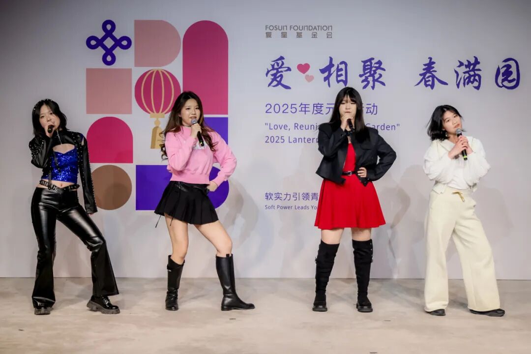 “创作这首歌用了十分钟” 这台不输春晚的学生演出有啥看点