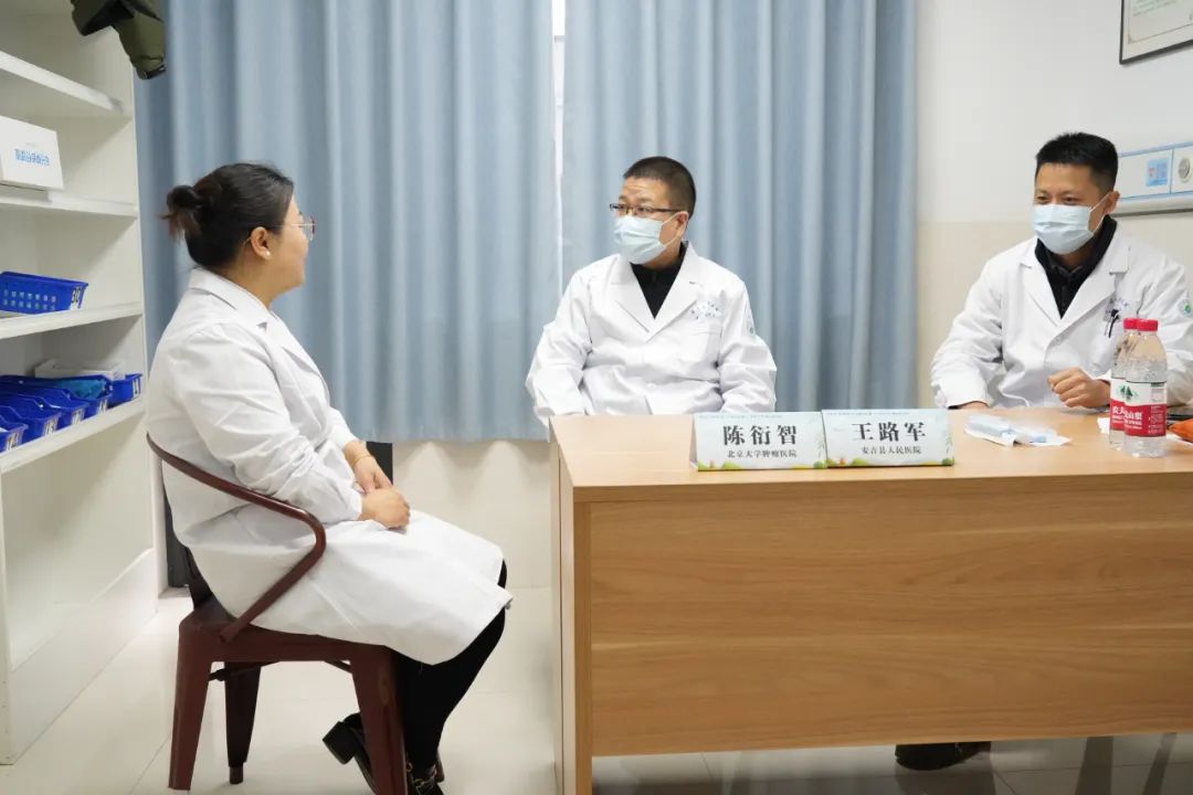 “名医下乡”浙江安吉行，16位专家开展义诊、带教公益活动
