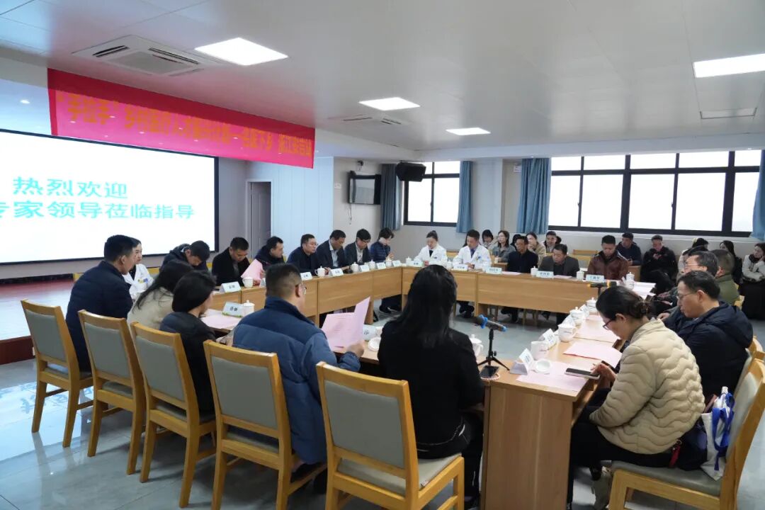 “名医下乡”浙江安吉行，16位专家开展义诊、带教公益活动