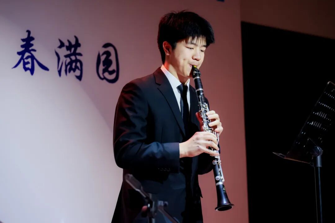 “创作这首歌用了十分钟” 这台不输春晚的学生演出有啥看点