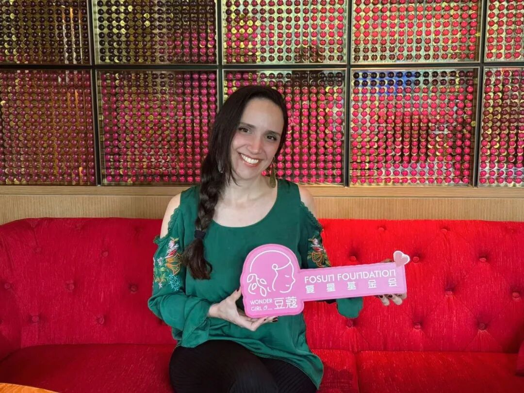 国际女童日 | “关爱豆蔻计划”汇聚多方爱心走进云南镇雄