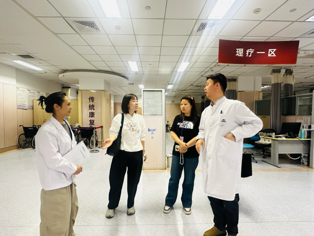 2026「专家带教进修营」七地开营,AI村医助手2.0上线 2026「专家带教进修营」七地开营,AI村医助手2.0上线